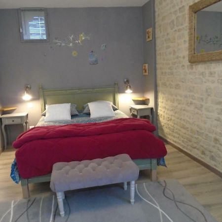 La Colombe Villa Formigny Bagian luar foto