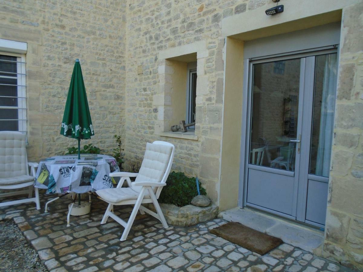 La Colombe Villa Formigny Bagian luar foto
