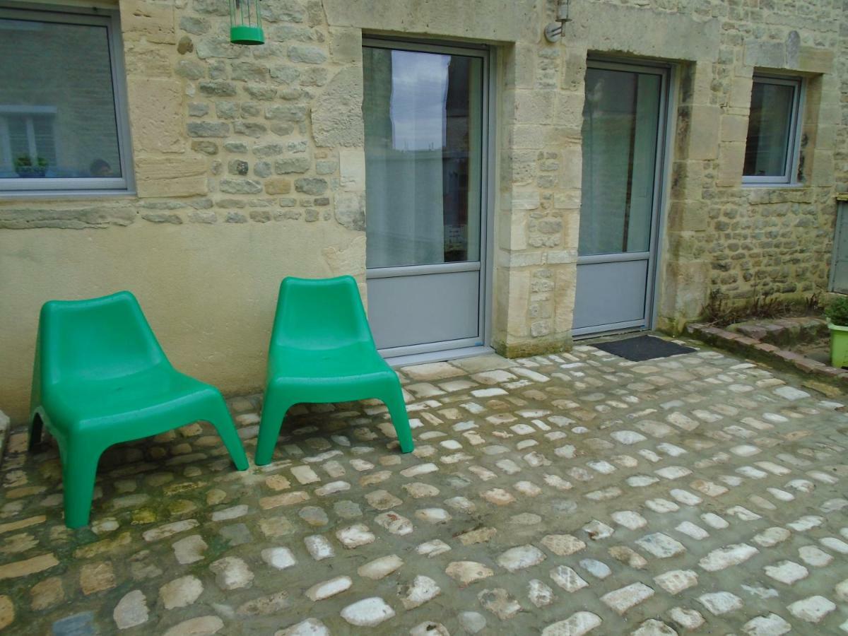 La Colombe Villa Formigny Bagian luar foto